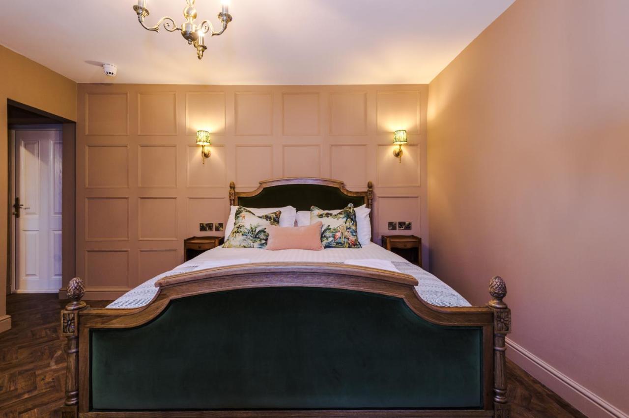 Russell Court By Orenda-Luxe Llandudno Exterior photo