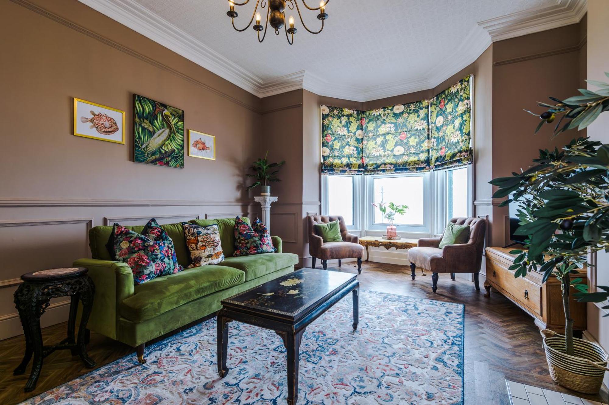 Russell Court By Orenda-Luxe Llandudno Exterior photo
